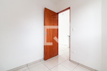 Quarto 1 de kitnet/studio para alugar com 2 quartos, 33m² em Vila Santa Teresa, São Paulo