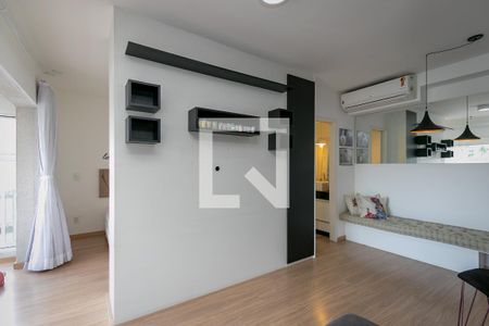 Sala de apartamento para alugar com 1 quarto, 49m² em Campo Belo, São Paulo