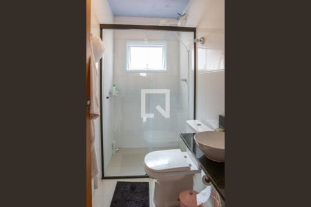 Casa à venda com 88m², 3 quartos e 1 vaga Casa à venda com 88m², 3 quartos e 1 vagaBanheiro da Suíte 1