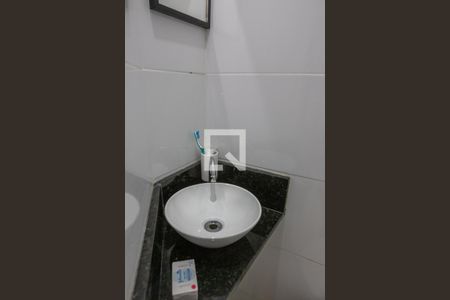 Casa à venda com 88m², 3 quartos e 1 vaga Casa à venda com 88m², 3 quartos e 1 vagaBanheiro da Suíte 3