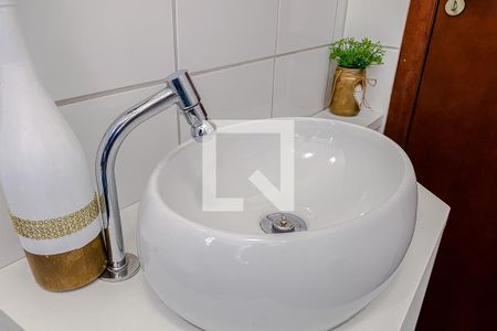Casa à venda com 200m², 3 quartos e 3 vagas Casa à venda com 200m², 3 quartos e 3 vagasBanheiro da Varanda