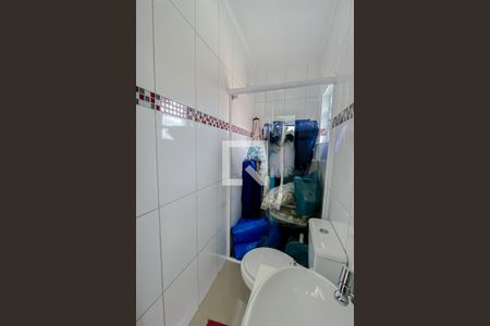 Casa à venda com 200m², 3 quartos e 3 vagas Casa à venda com 200m², 3 quartos e 3 vagasBanheiro da Varanda