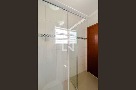 Casa à venda com 200m², 3 quartos e 3 vagas Casa à venda com 200m², 3 quartos e 3 vagasBanheiro da Suíte 3