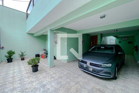 Casa à venda com 200m², 3 quartos e 3 vagas Casa à venda com 200m², 3 quartos e 3 vagasGaragem