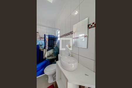 Casa à venda com 200m², 3 quartos e 3 vagas Casa à venda com 200m², 3 quartos e 3 vagasBanheiro da Varanda