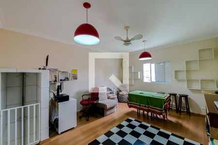 Casa à venda com 200m², 3 quartos e 3 vagas Casa à venda com 200m², 3 quartos e 3 vagasSala 2