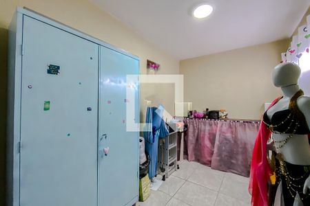 Casa à venda com 200m², 3 quartos e 3 vagas Casa à venda com 200m², 3 quartos e 3 vagasSala 3