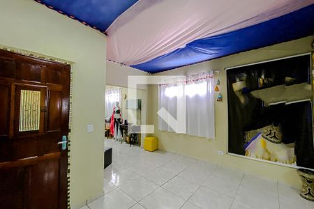 Casa à venda com 200m², 3 quartos e 3 vagas Casa à venda com 200m², 3 quartos e 3 vagasSala 3