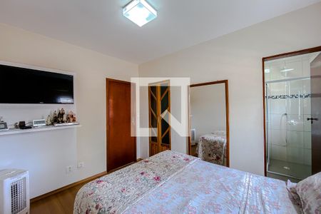 Casa à venda com 200m², 3 quartos e 3 vagas Casa à venda com 200m², 3 quartos e 3 vagasQuarto 3 - Suíte