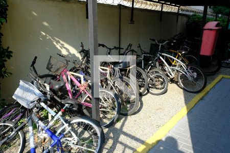 Apartamento para alugar com 54m², 2 quartos e 1 vagaÁrea comum - Bicicletario 