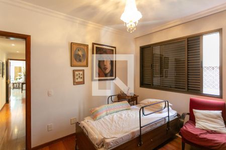 Apartamento à venda com 180m², 4 quartos e 3 vagasQuarto 3 - Suíte