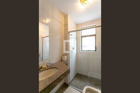 Apartamento à venda com 180m², 4 quartos e 3 vagasBanheiro