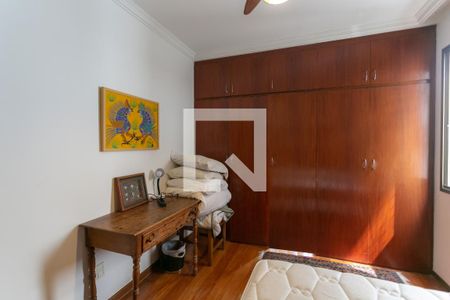 Apartamento à venda com 180m², 4 quartos e 3 vagasQuarto 4 - Suíte