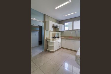 Apartamento para alugar com 174m², 4 quartos e 3 vagasCozinha