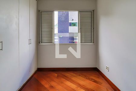 Apartamento para alugar com 174m², 4 quartos e 3 vagasCloset do Quarto 4 Suíte