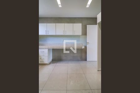 Apartamento para alugar com 174m², 4 quartos e 3 vagasCozinha