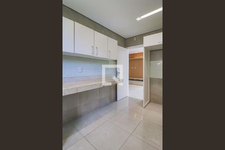 Apartamento para alugar com 174m², 4 quartos e 3 vagasCozinha