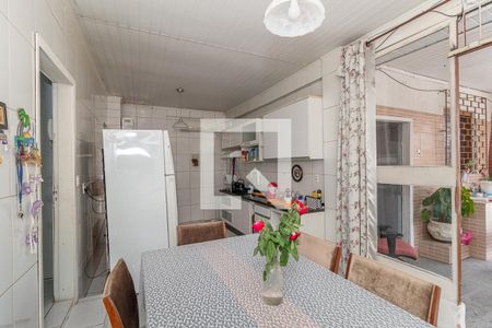 Cozinha de casa à venda com 2 quartos, 150m² em Sarandi, Porto Alegre