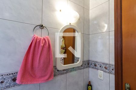 Apartamento para alugar com 76m², 2 quartos e 1 vaga Apartamento para alugar com 76m², 2 quartos e 1 vagaDetalhe do banheiro da suíte