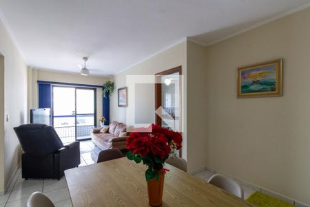 Sala de apartamento para alugar com 2 quartos, 76m² em Guilhermina, Praia Grande