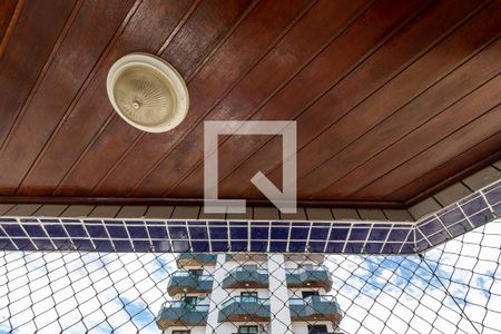 Apartamento para alugar com 76m², 2 quartos e 1 vaga Apartamento para alugar com 76m², 2 quartos e 1 vagaDetalhe da sacada do quarto