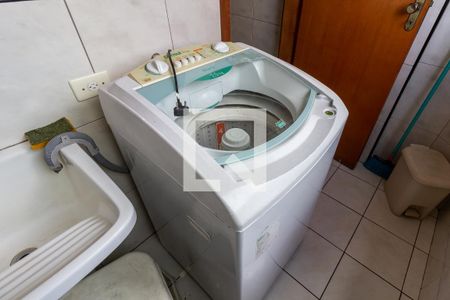 Apartamento para alugar com 76m², 2 quartos e 1 vaga Apartamento para alugar com 76m², 2 quartos e 1 vagaDetalhe da área de serviço