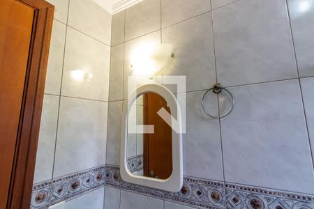 Apartamento para alugar com 76m², 2 quartos e 1 vaga Apartamento para alugar com 76m², 2 quartos e 1 vagaDetalhe do banheiro social