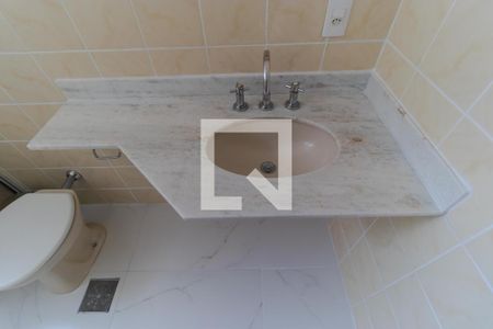 Apartamento para alugar com 115m², 3 quartos e 1 vaga Apartamento para alugar com 115m², 3 quartos e 1 vagaBanheiro
