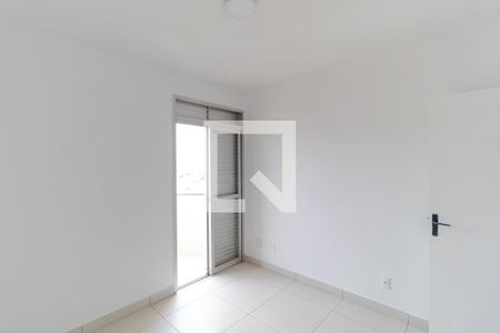 Apartamento para alugar com 115m², 3 quartos e 1 vaga Apartamento para alugar com 115m², 3 quartos e 1 vagaQuarto 02