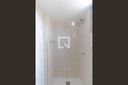 Apartamento para alugar com 115m², 3 quartos e 1 vaga Apartamento para alugar com 115m², 3 quartos e 1 vagaBanheiro da Suíte