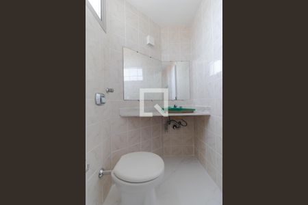 Apartamento para alugar com 115m², 3 quartos e 1 vaga Apartamento para alugar com 115m², 3 quartos e 1 vagaBanheiro da Suíte