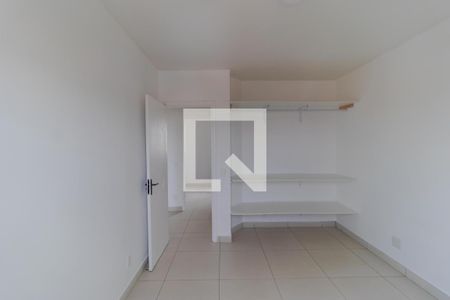 Apartamento para alugar com 115m², 3 quartos e 1 vaga Apartamento para alugar com 115m², 3 quartos e 1 vagaQuarto 02
