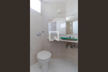 Apartamento para alugar com 115m², 3 quartos e 1 vaga Apartamento para alugar com 115m², 3 quartos e 1 vagaBanheiro da Suíte