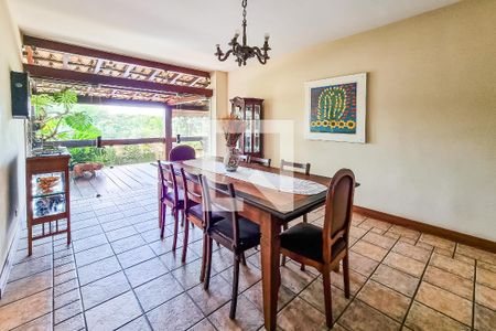 Casa à venda com 435m², 5 quartos e 5 vagasCopa