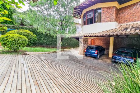 Casa à venda com 435m², 5 quartos e 5 vagasGaragem