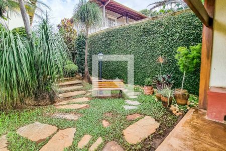 Casa à venda com 435m², 5 quartos e 5 vagasJardim