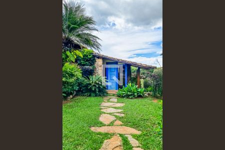 Casa à venda com 435m², 5 quartos e 5 vagasEntrada