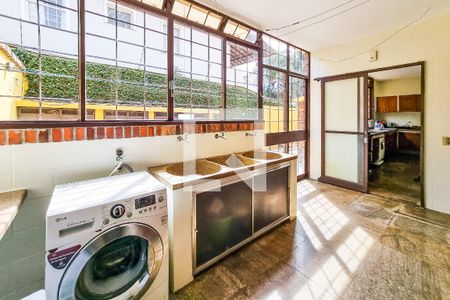 Casa à venda com 435m², 5 quartos e 5 vagasÁrea de Serviço