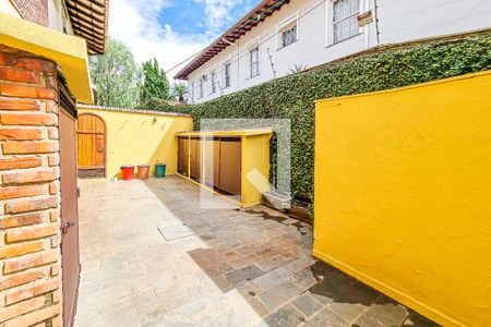 Casa à venda com 435m², 5 quartos e 5 vagasÁrea de Serviço