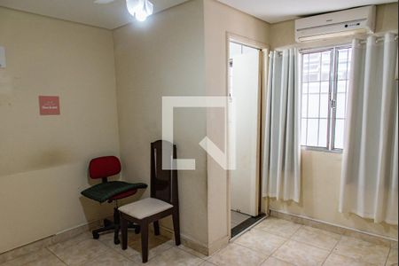 Casa para alugar com 525m², 7 quartos e 3 vagas Casa para alugar com 525m², 7 quartos e 3 vagasSuíte 2 edícula