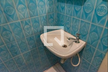 Casa para alugar com 525m², 7 quartos e 3 vagas Casa para alugar com 525m², 7 quartos e 3 vagasBanheiro inferior