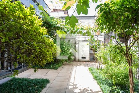 Casa para alugar com 525m², 7 quartos e 3 vagas Casa para alugar com 525m², 7 quartos e 3 vagasJardim