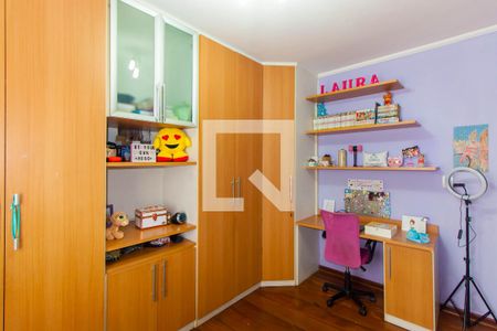 Casa à venda com 220m², 3 quartos e 5 vagas Casa à venda com 220m², 3 quartos e 5 vagasQuarto 3