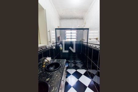 Casa à venda com 220m², 3 quartos e 5 vagas Casa à venda com 220m², 3 quartos e 5 vagasBanheiro da Suíte