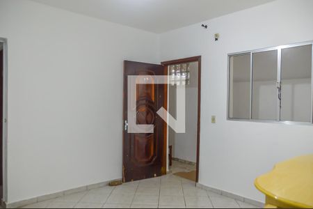 Sala de casa para alugar com 3 quartos, 125m² em Jardim Thelma, São Bernardo do Campo