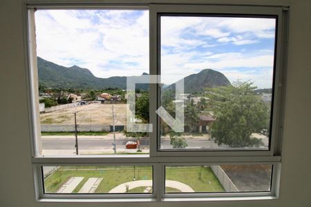 Vista da Sala de apartamento para alugar com 2 quartos, 43m² em Vargem Pequena, Rio de Janeiro