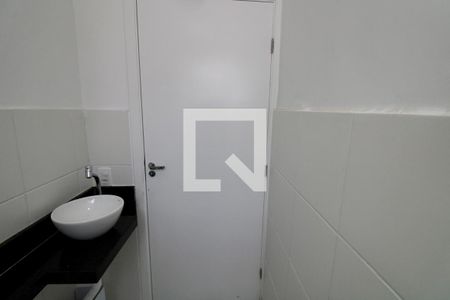 Apartamento para alugar com 43m², 2 quartos e 1 vaga Apartamento para alugar com 43m², 2 quartos e 1 vagaBanheiro