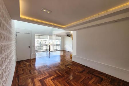 Apartamento à venda com 180m², 2 quartos e 3 vagas Apartamento à venda com 180m², 2 quartos e 3 vagasSala de Jantar