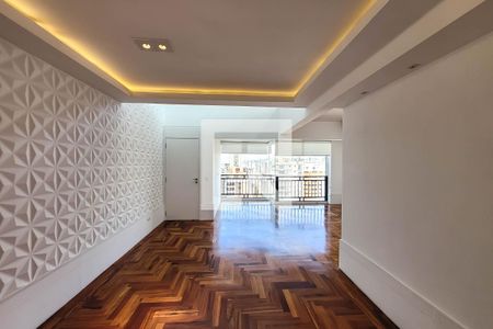 Apartamento à venda com 180m², 2 quartos e 3 vagas Apartamento à venda com 180m², 2 quartos e 3 vagasSala de Jantar