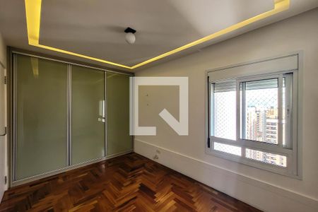 Apartamento à venda com 180m², 2 quartos e 3 vagas Apartamento à venda com 180m², 2 quartos e 3 vagasSuíte 1